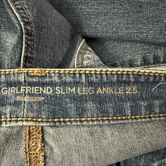Chico's Two-Tone perfect stretch girlfriend slim leg ankle Blue Jeans 2.5/ 14 - Picture 8 of 9